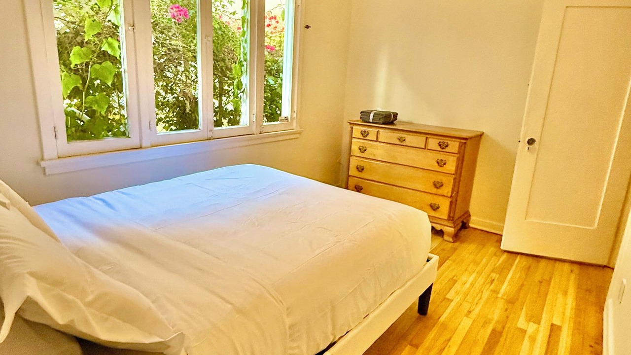 Photo of Bedroom in Ocean Park