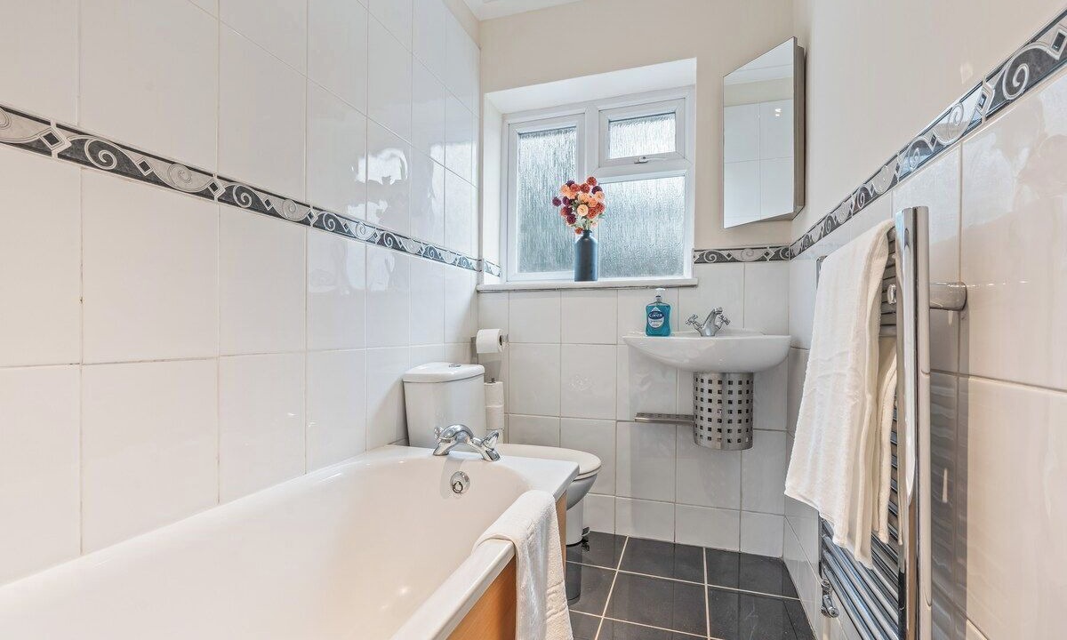 Photo of Bathroom in Thames Ditton