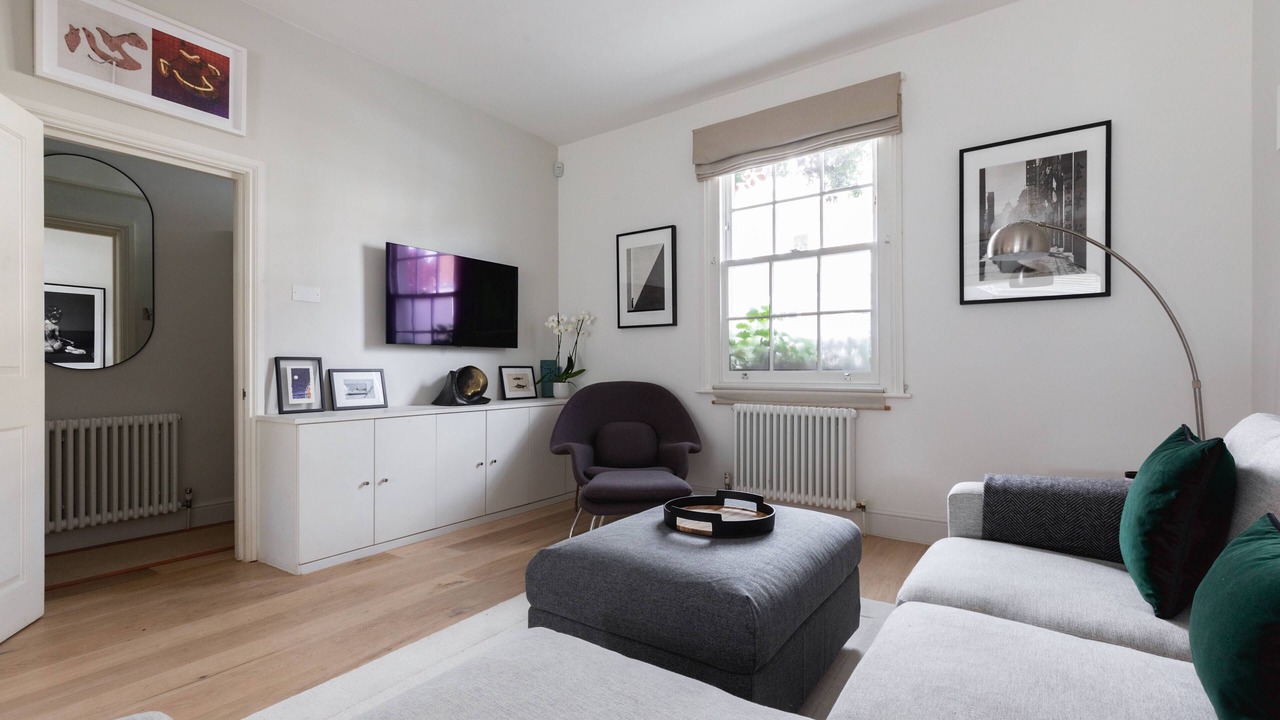 Photo of Livingroom in Addison