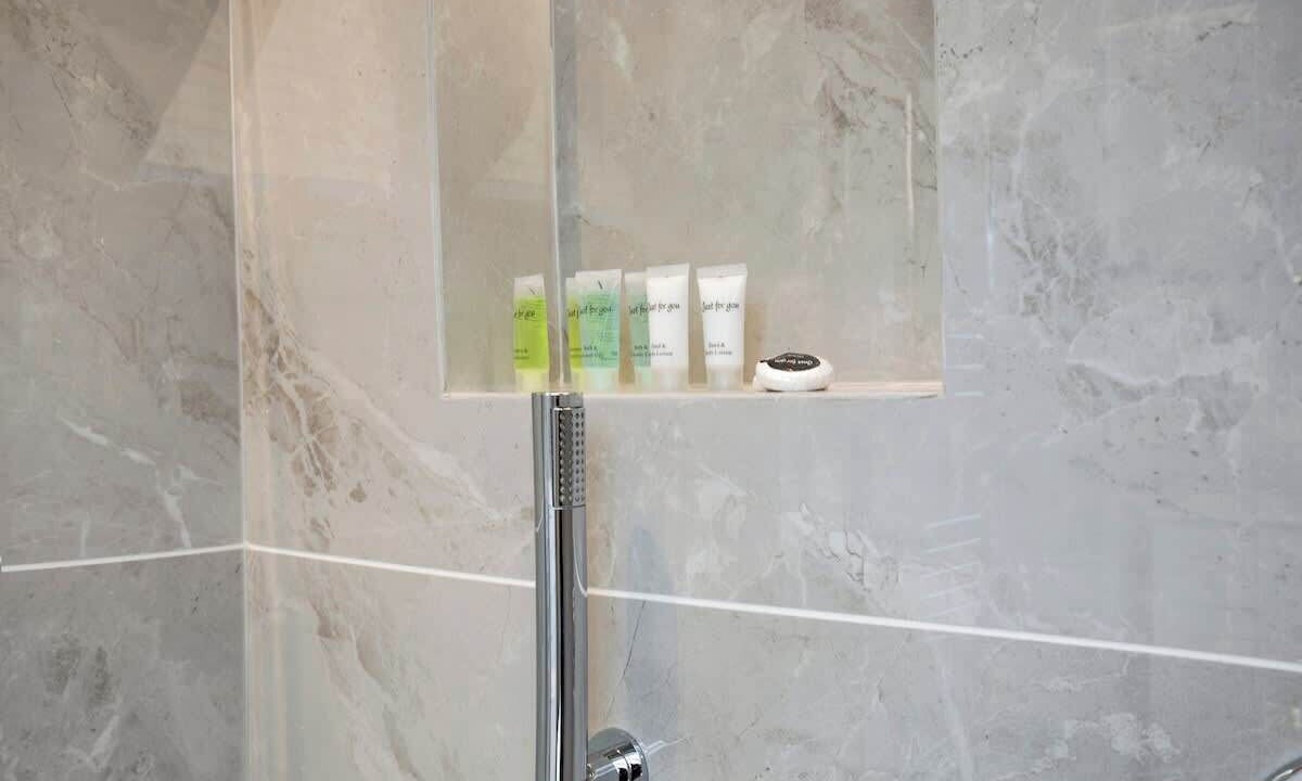 Photo of Bathroom in Golders Green