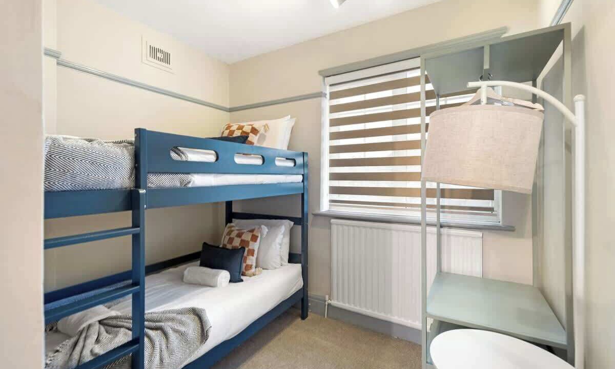 Photo of Bedroom in Brent Cross