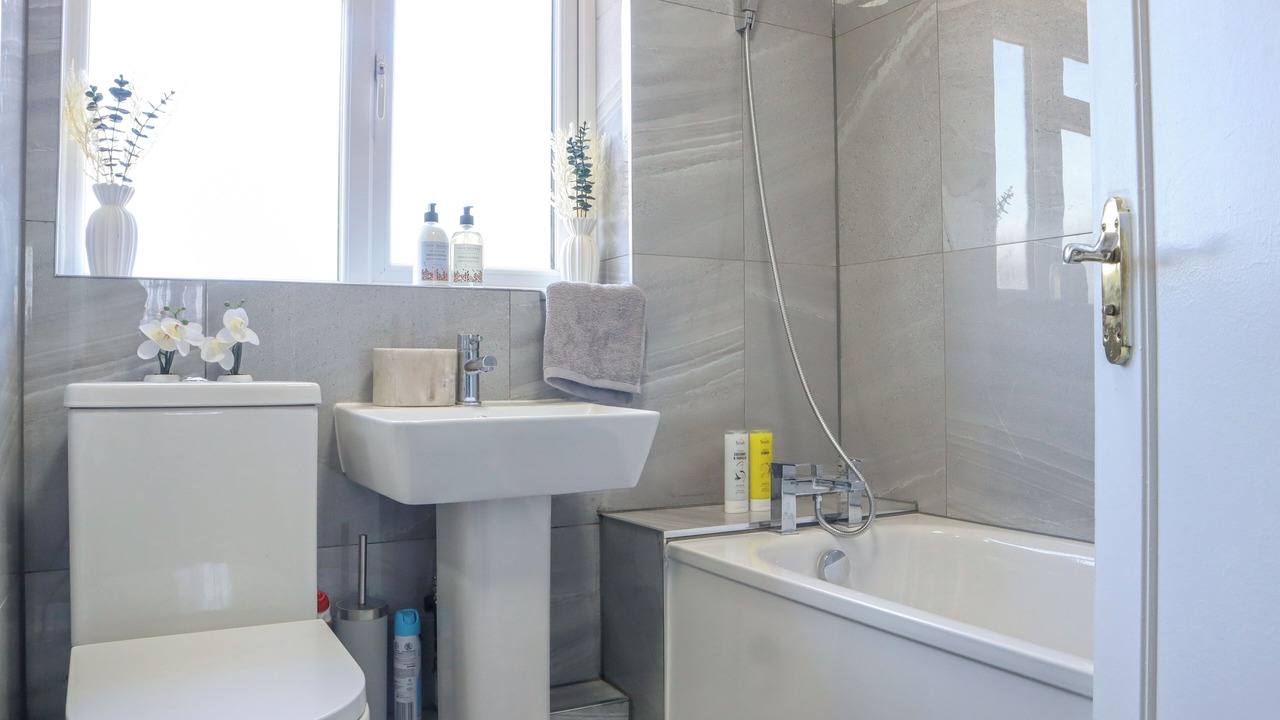 Photo of Bathroom in Custom House