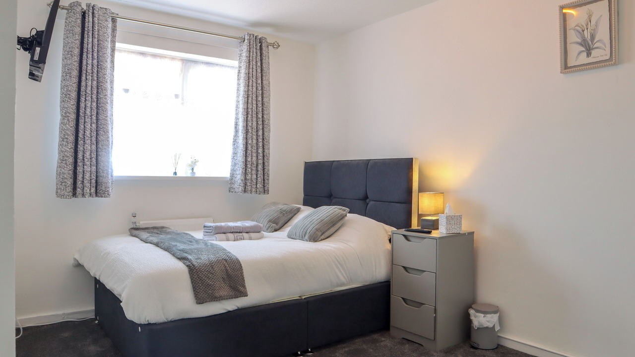 Photo of Bedroom in Custom House