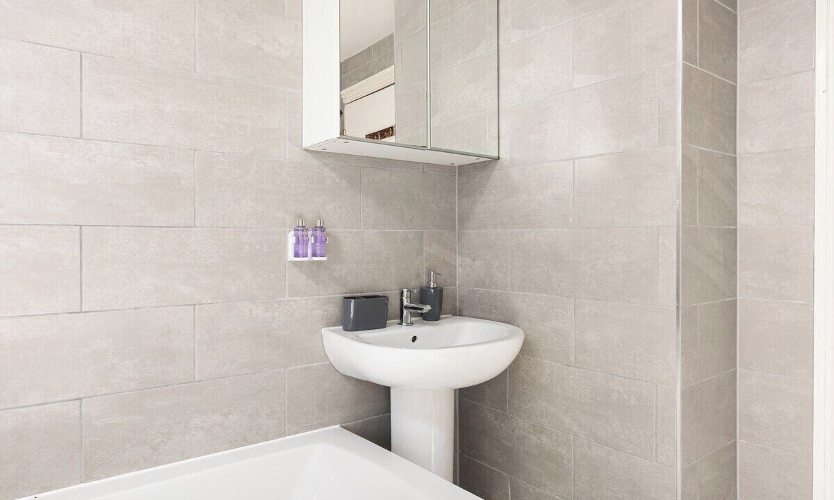 Photo of Bathroom in Livesey