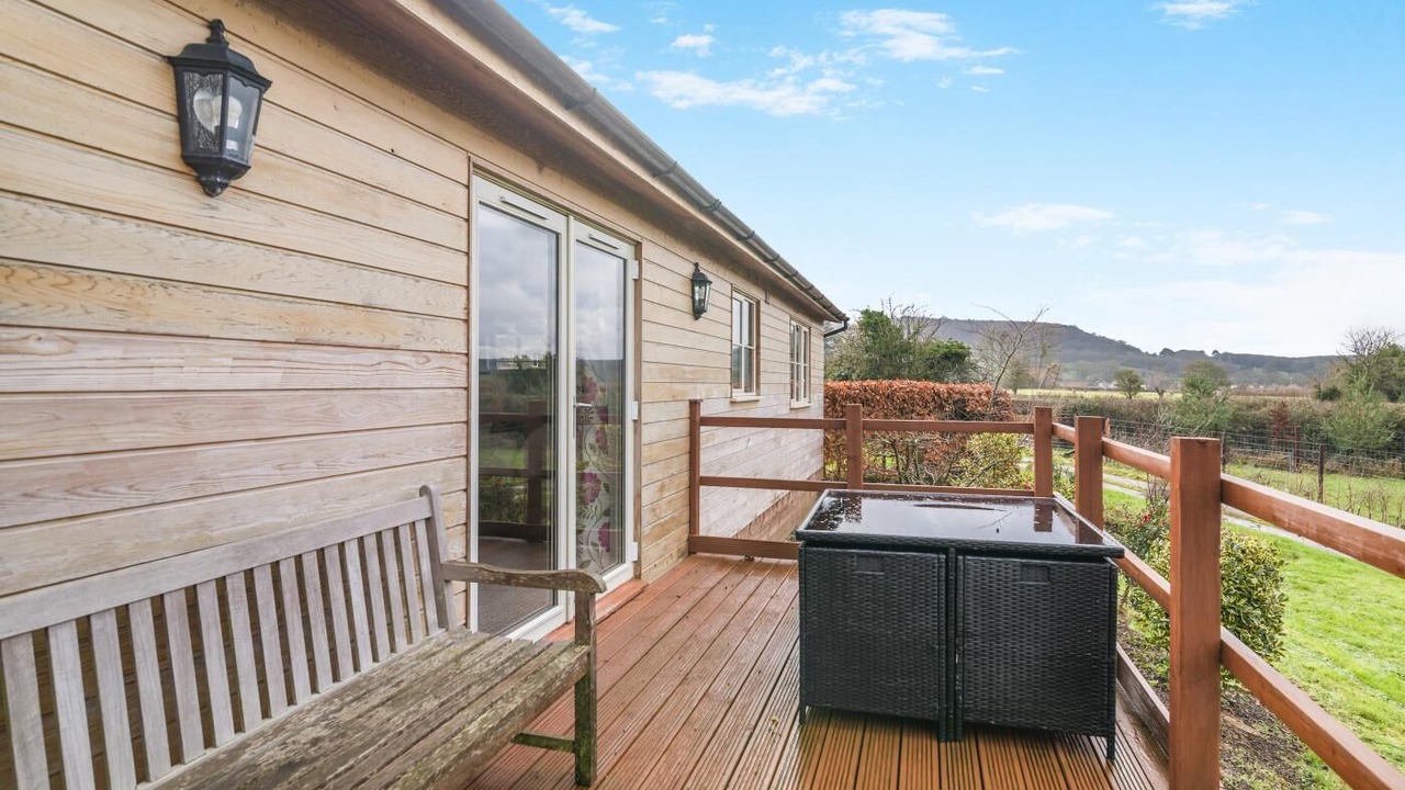 Photo of Patio Balcony in Dursley