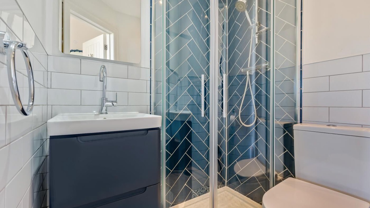 Photo of Bathroom in Newquay City Centre