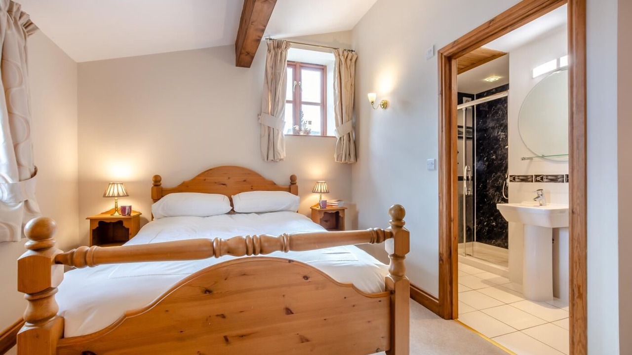 Photo of Bedroom in Worton