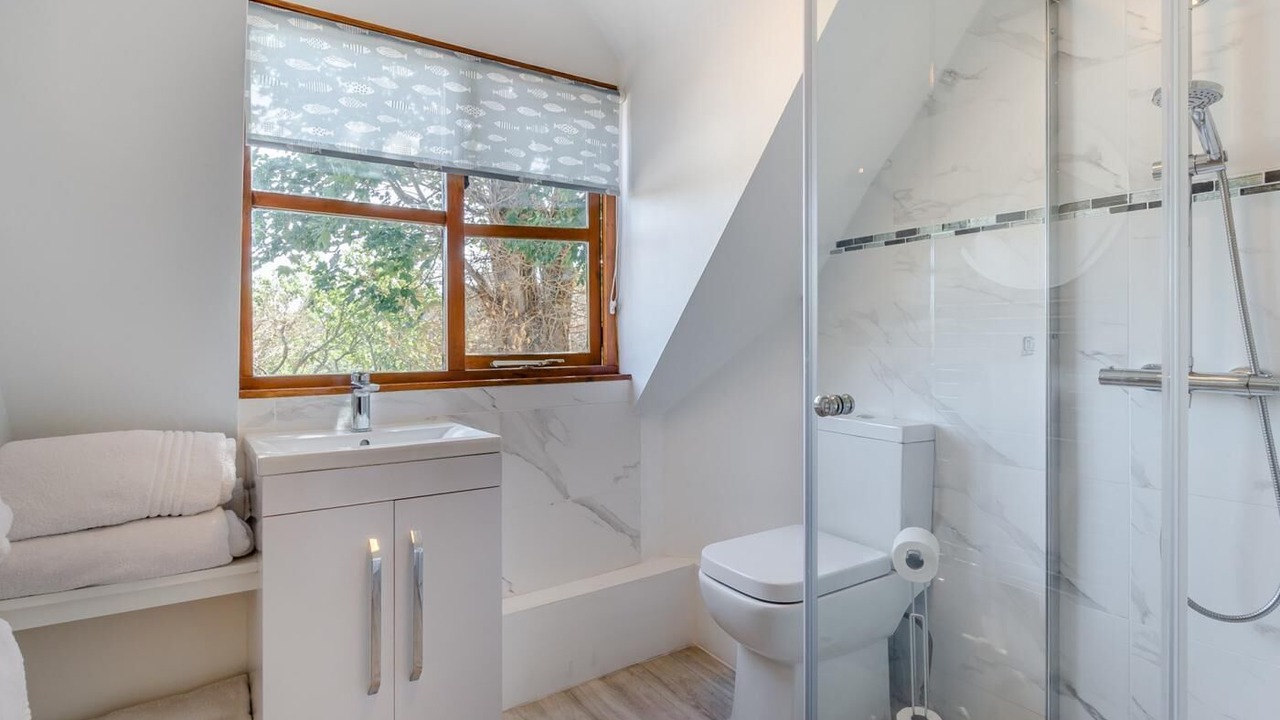 Photo of Bathroom in Tiddington