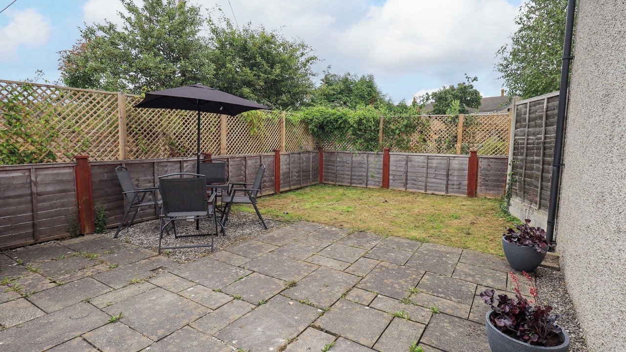 Photo of Outdoor in Holme