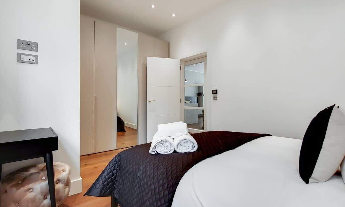 Photo of Bedroom in Cathedrals