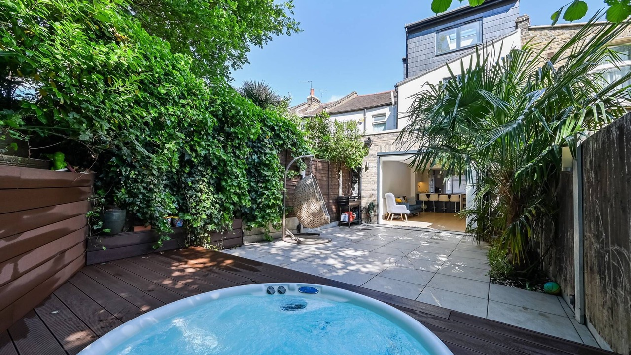 Photo of Patio Balcony in Plaistow South