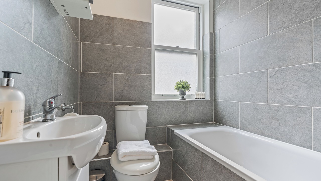 Photo of Bathroom in Camden Town with Primrose Hill