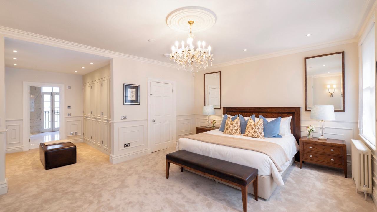 Photo of Bedroom in Mayfair