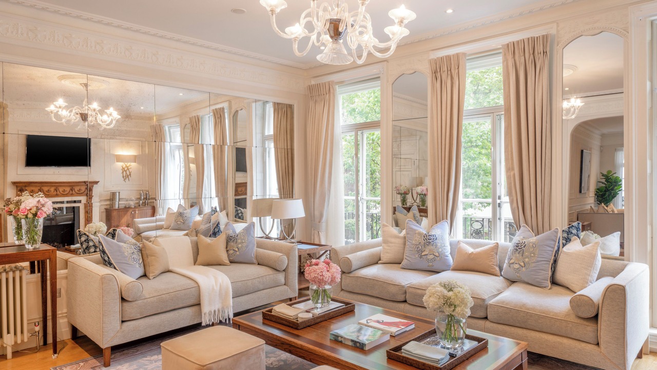 Photo of Bedroom in Mayfair