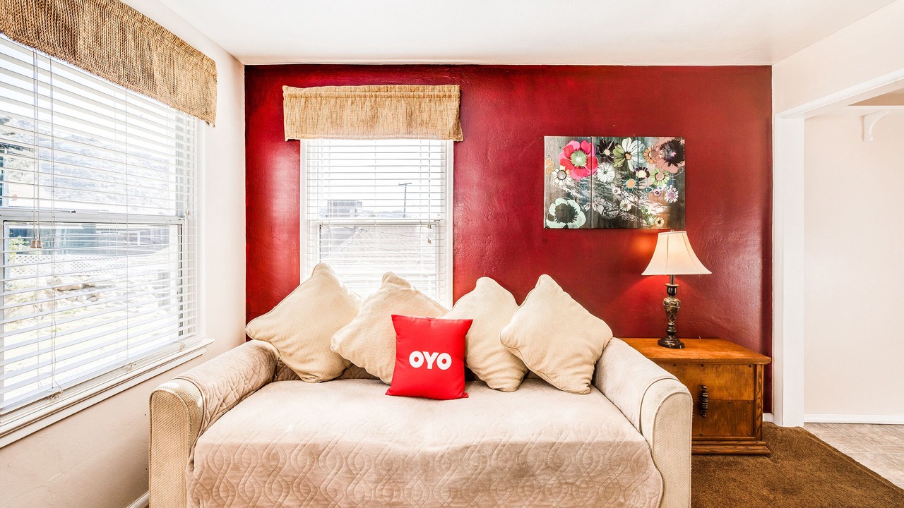 Photo of Livingroom in Kernville