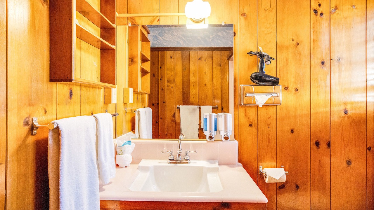Photo of Bathroom in Kernville