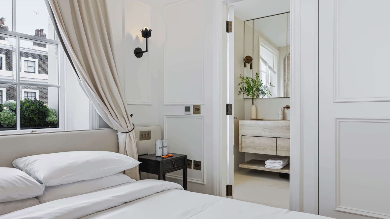 Photo of Bedroom in Camden Town with Primrose Hill