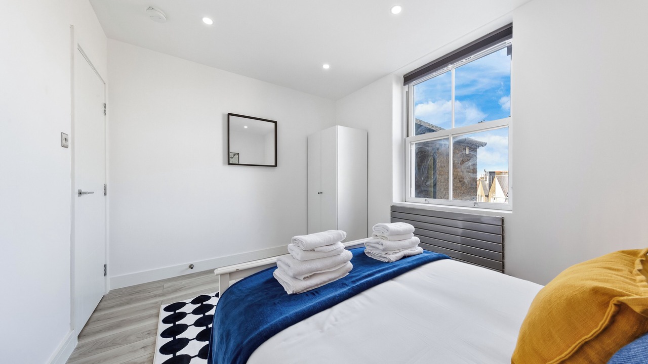 Photo of Bedroom in Wimbledon Park
