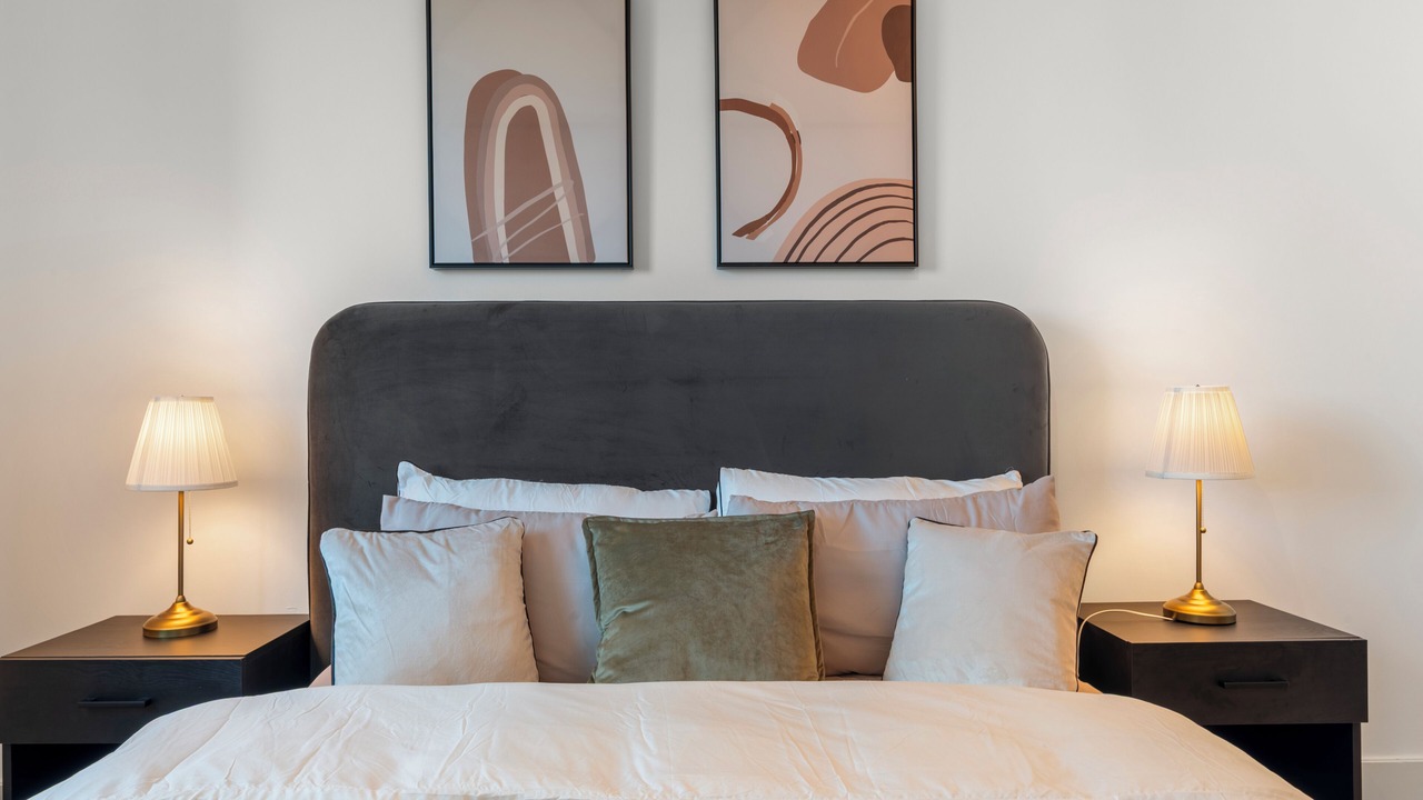 Photo of Bedroom in Vauxhall