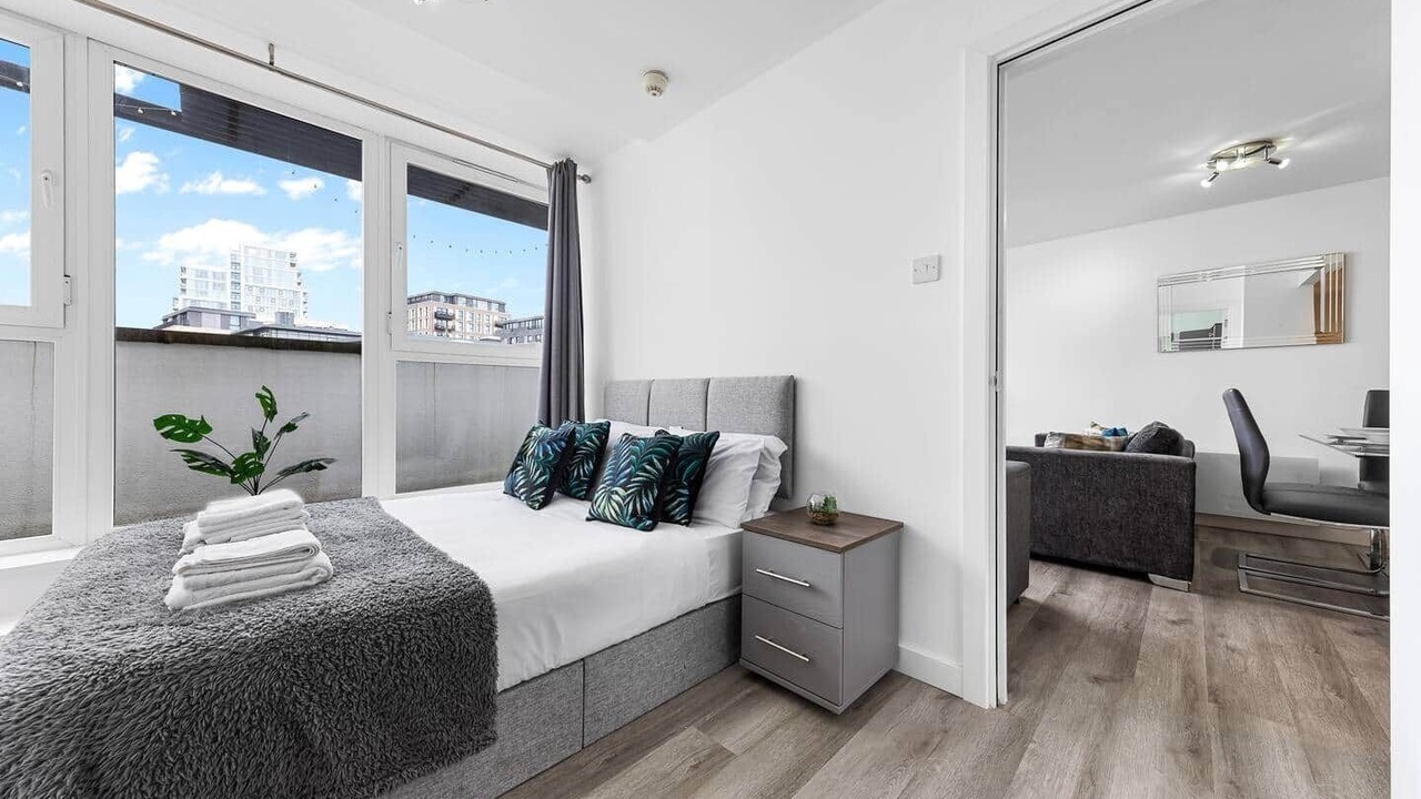 Photo of Bedroom in Thamesfield