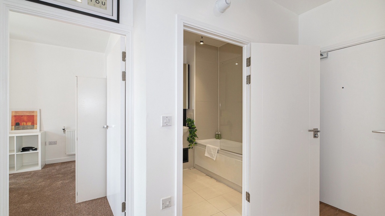 Photo of Bathroom in Royal Docks