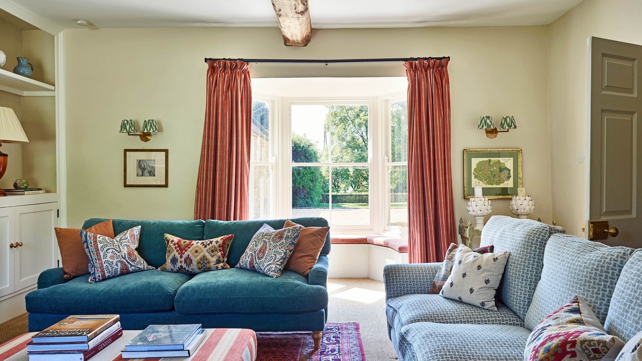 Photo of Livingroom in Dursley