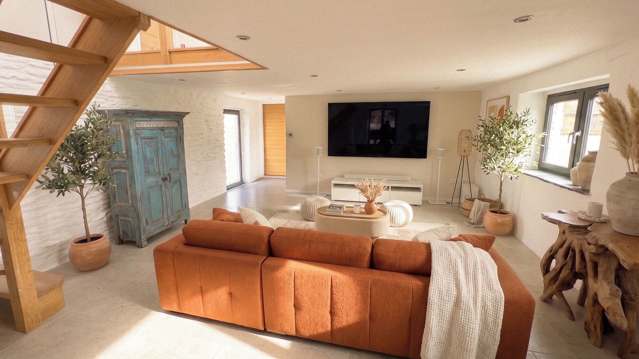 Photo of Livingroom in Truro