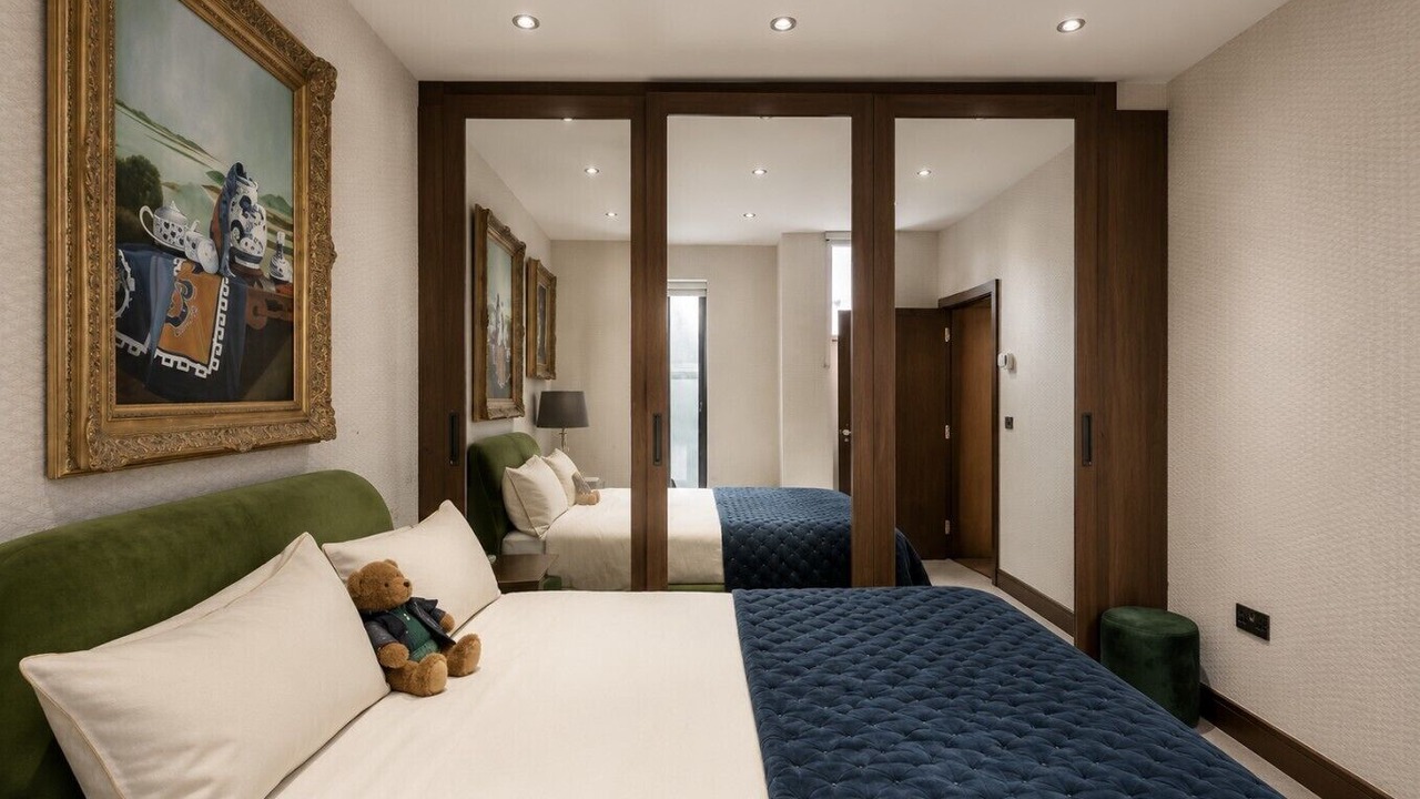 Photo of Bedroom in Mayfair