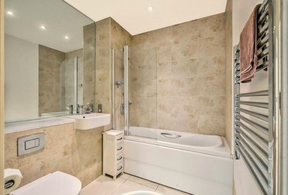 Photo of Bathroom in Stratford and New Town