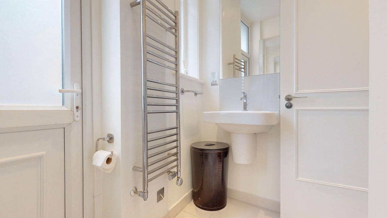 Photo of Bathroom in Royal Borough of Kensington and Chelsea