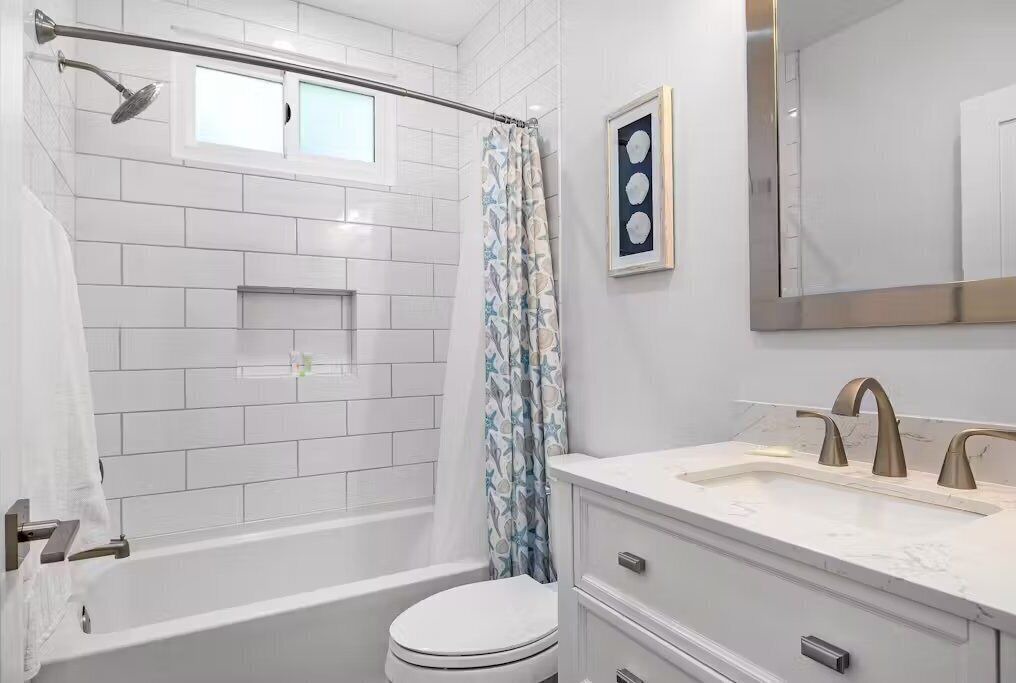 Photo of Bathroom in Ventura