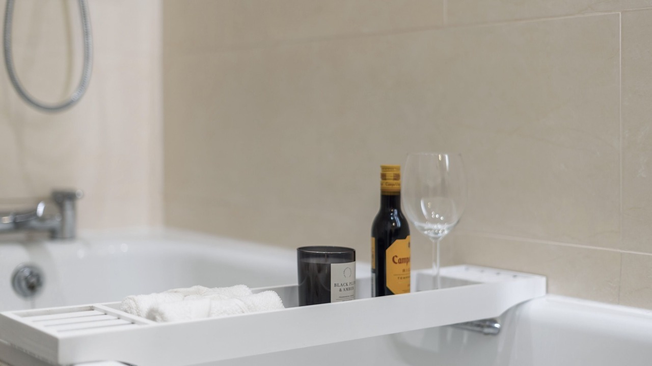 Photo of Bathroom in Canary Wharf