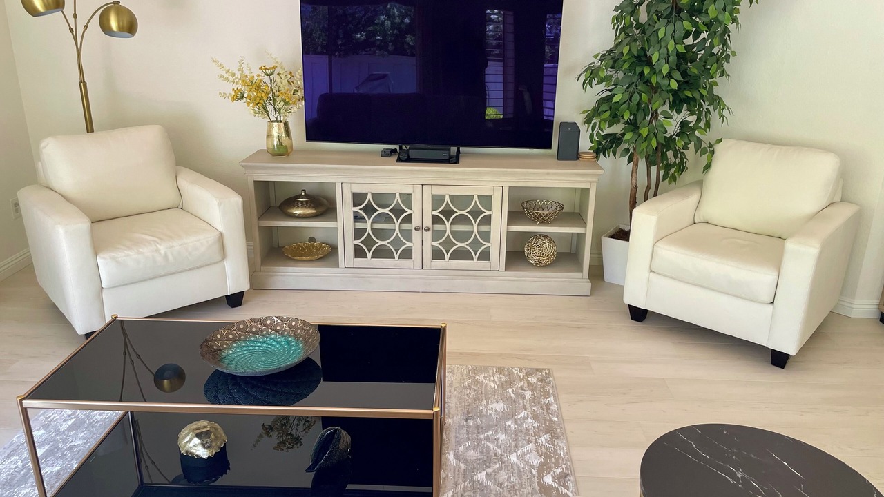 Photo of Livingroom in Ocean Hills