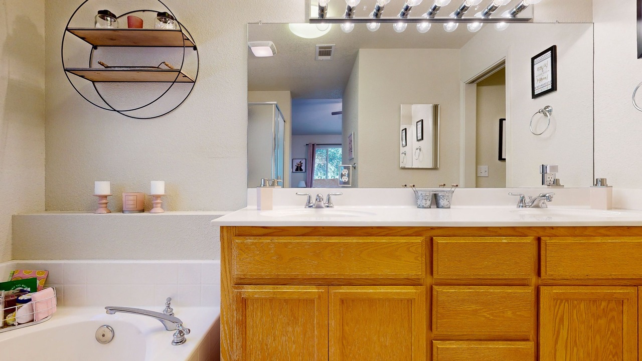 Photo of Bathroom in Copperopolis