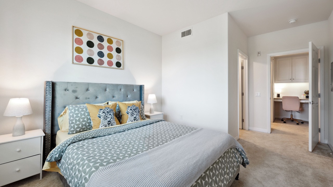 Photo of Bedroom in Anaheim Resort