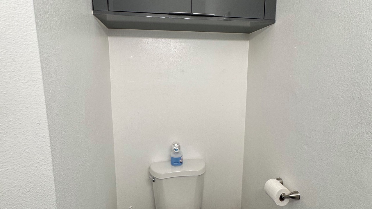 Photo of Bathroom in Belmont Shore