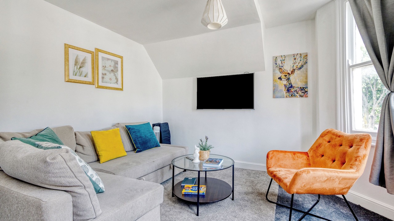 Photo of Livingroom in St. Mary's Park