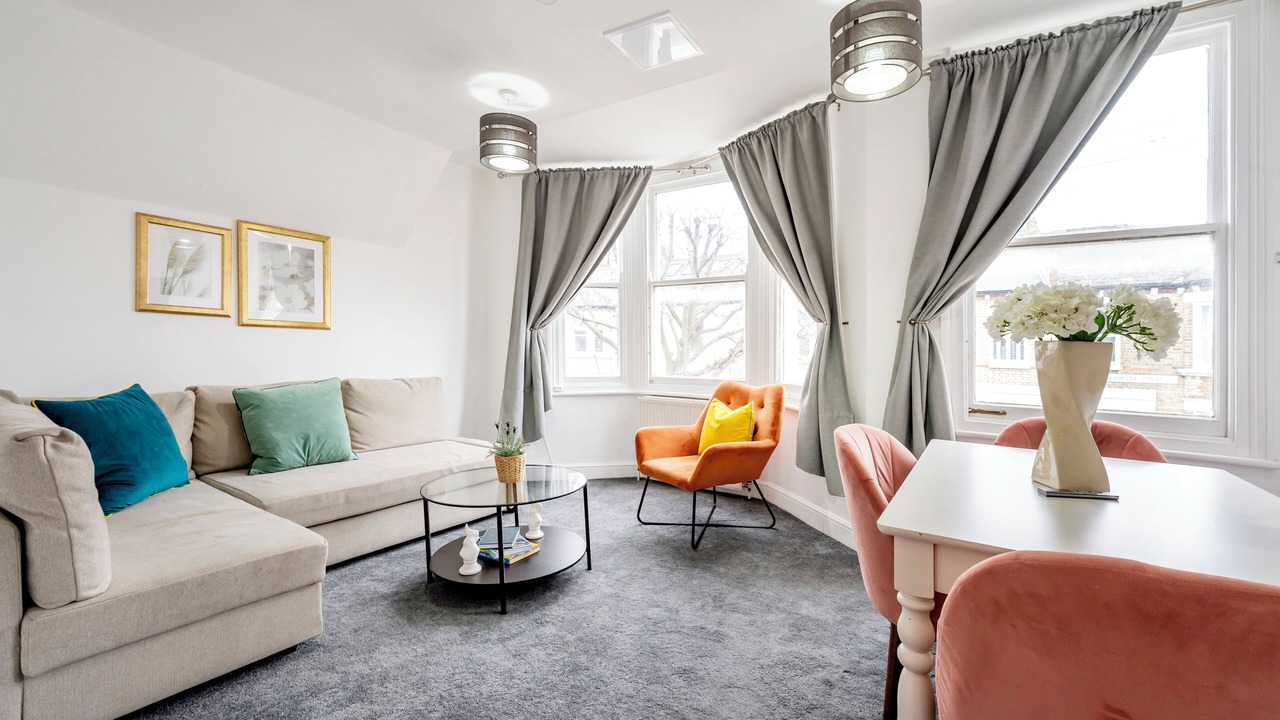 Photo of Livingroom in St. Mary's Park