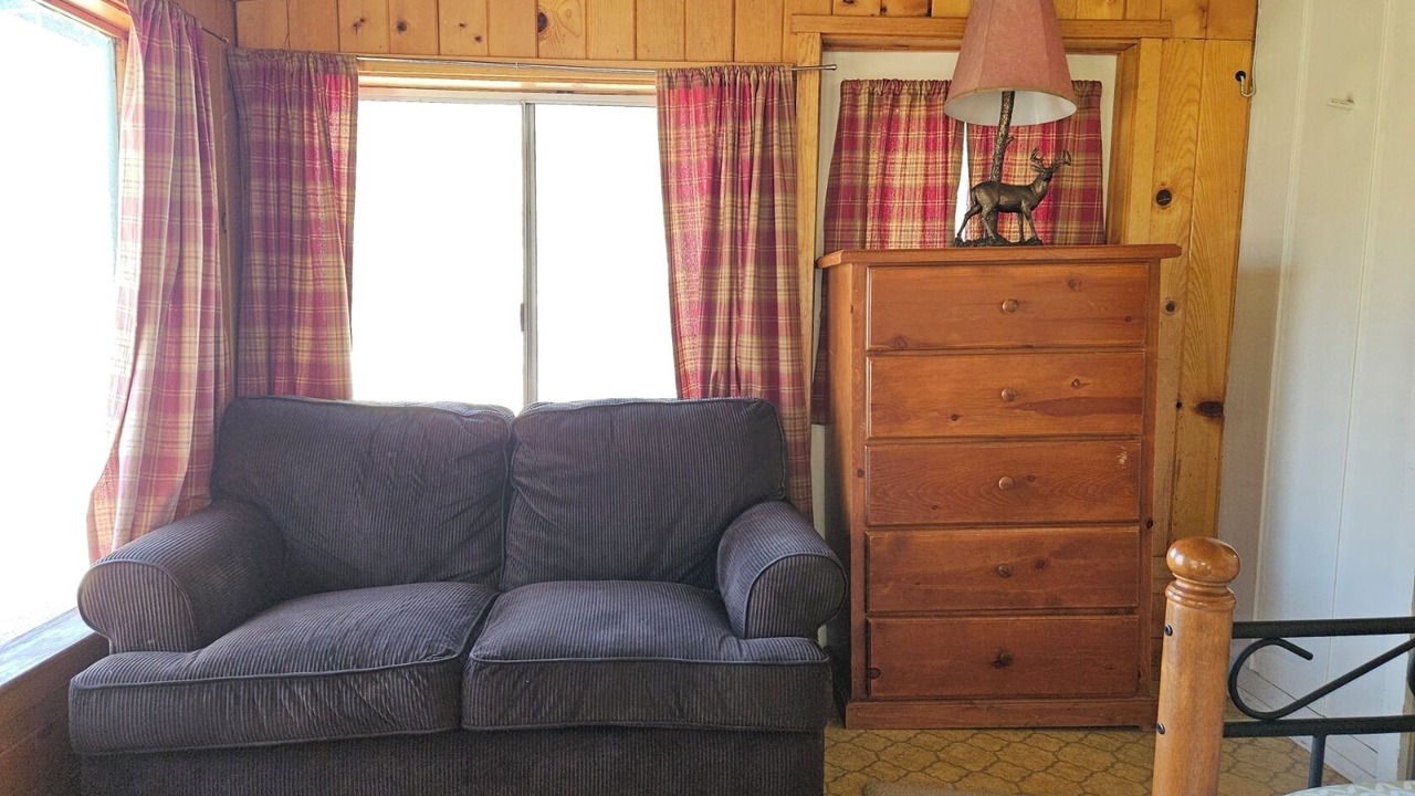 Photo of Livingroom in Lake Isabella