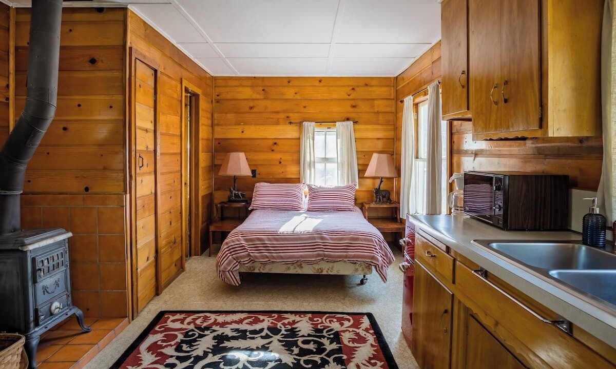 Photo of Bedroom in Lake Isabella