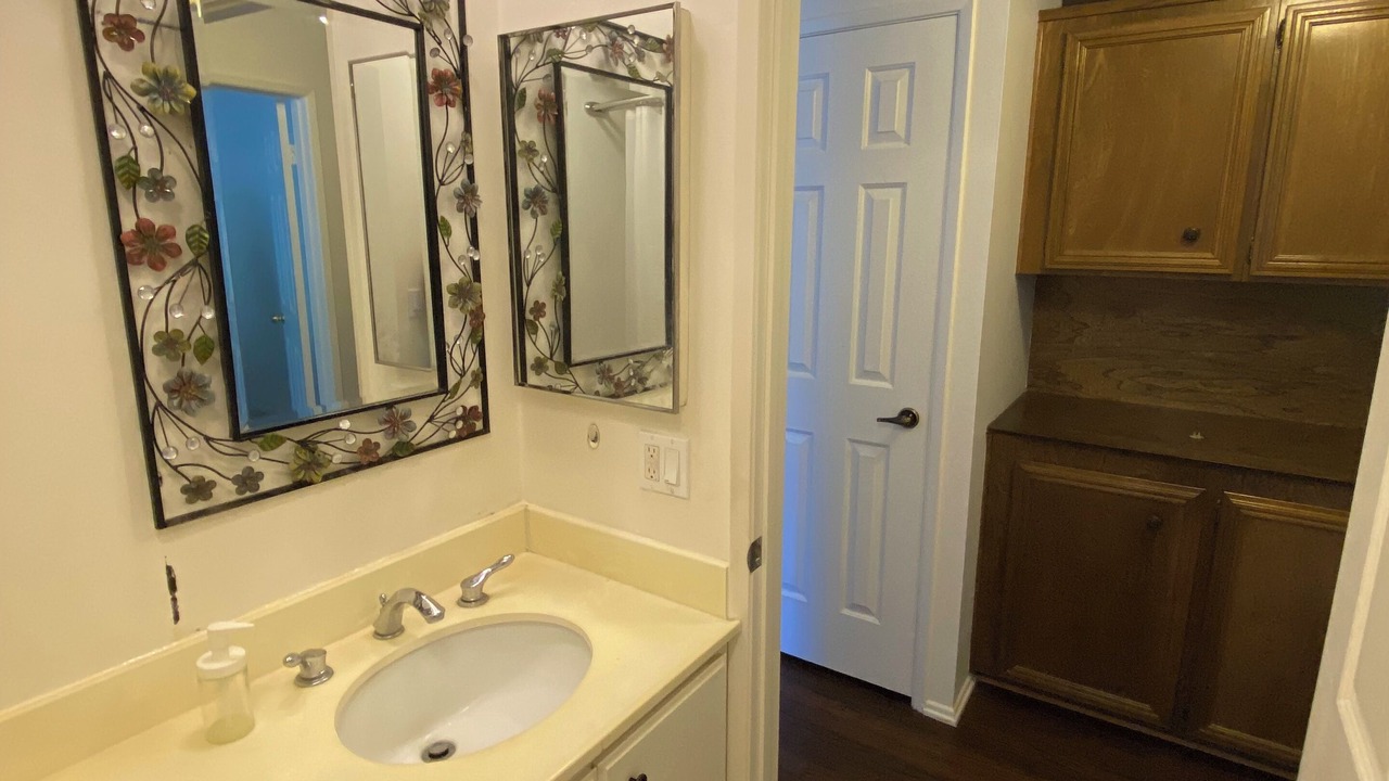 Photo of Bathroom in Arcadia