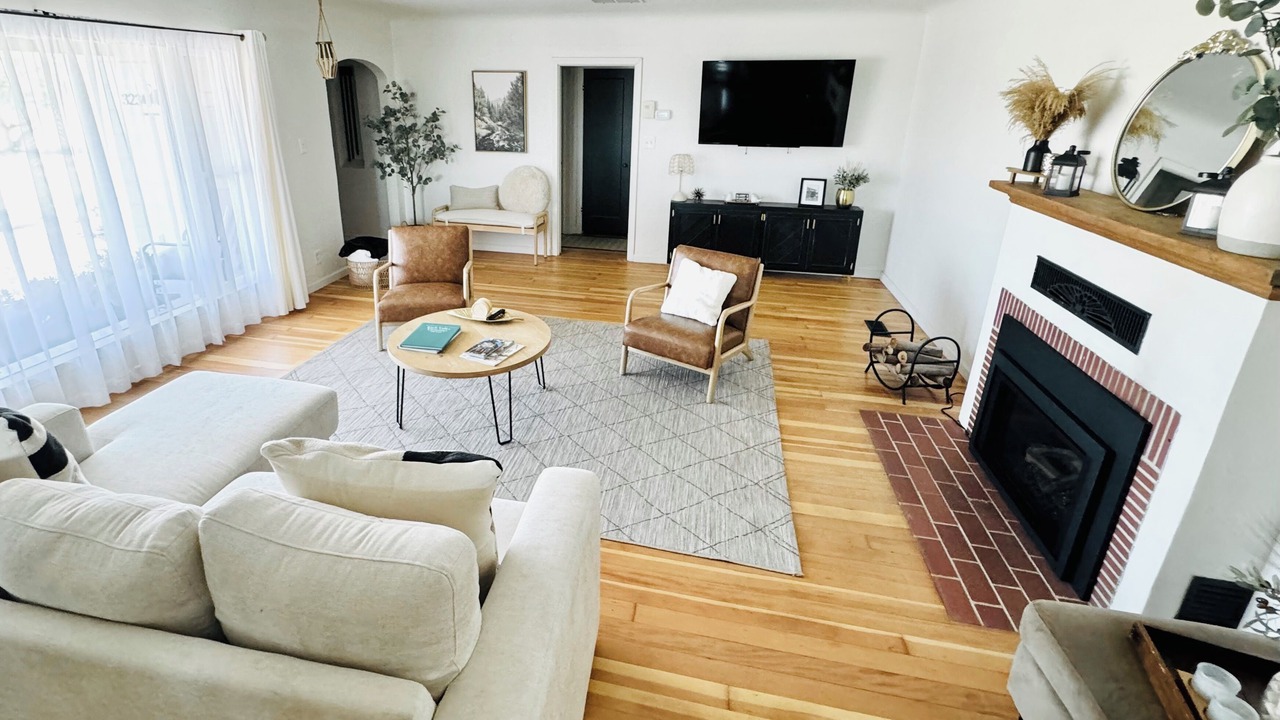 Photo of Livingroom in Raisin