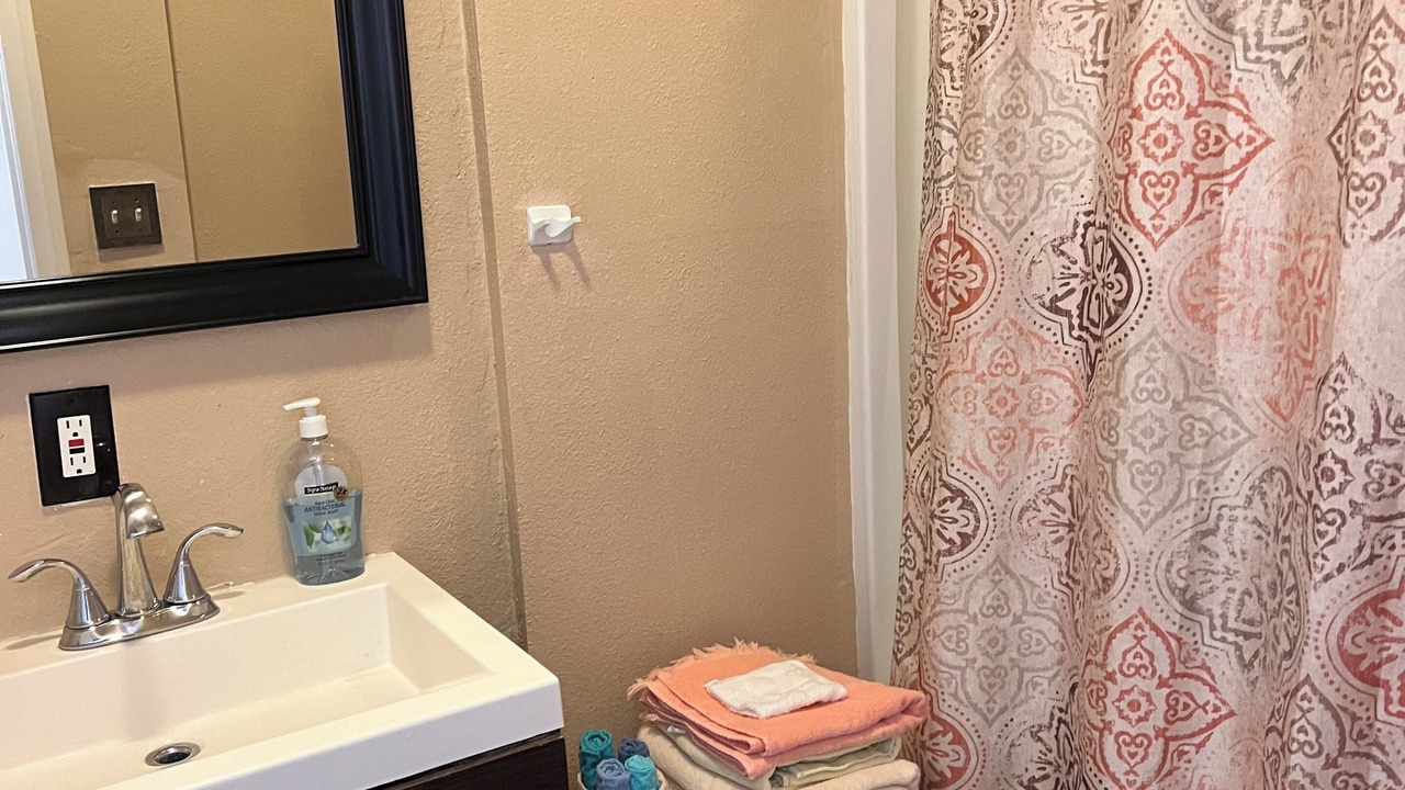 Photo of Bathroom in Downtown Riverside