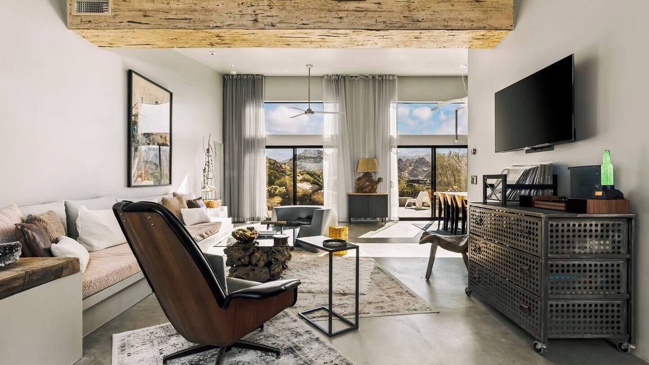 Photo of Livingroom in Pioneertown