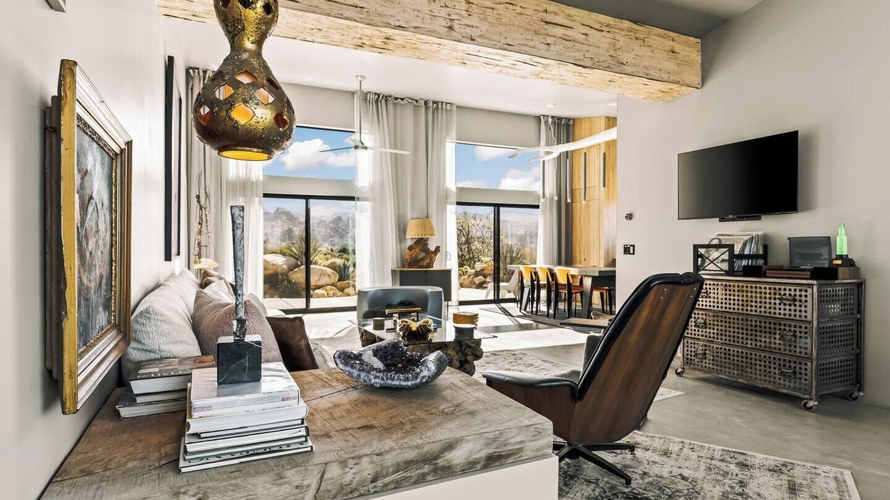 Photo of Livingroom in Pioneertown