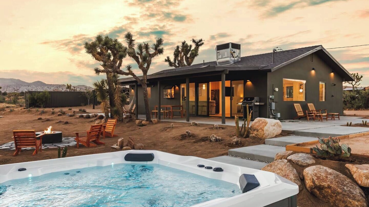 Photo of Patio Balcony in Pioneertown