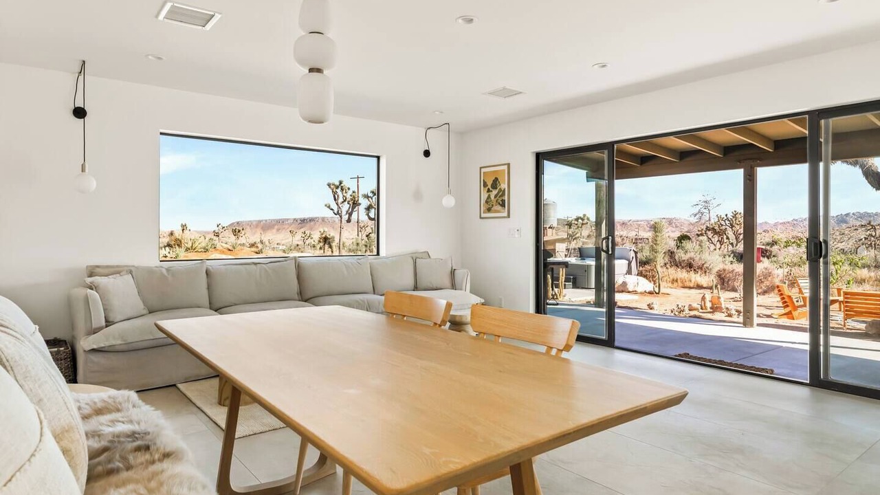 Photo of Livingroom in Pioneertown