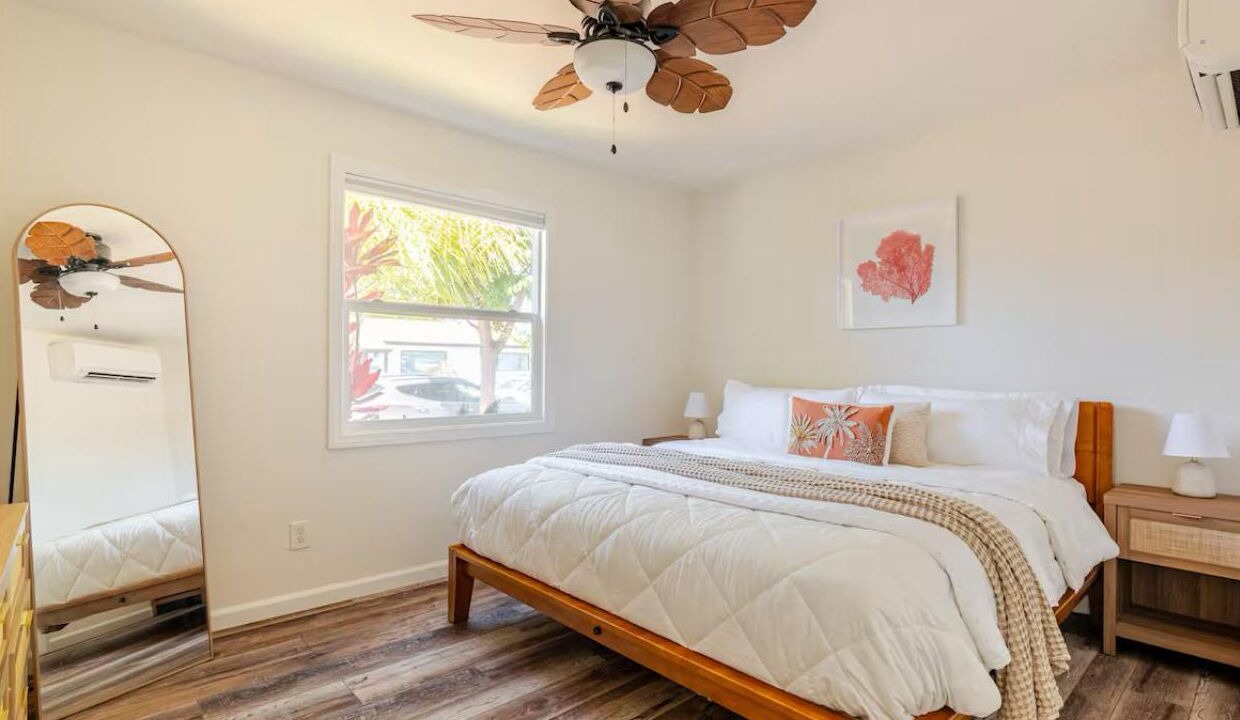 Photo of Bedroom in Clairemont Mesa West