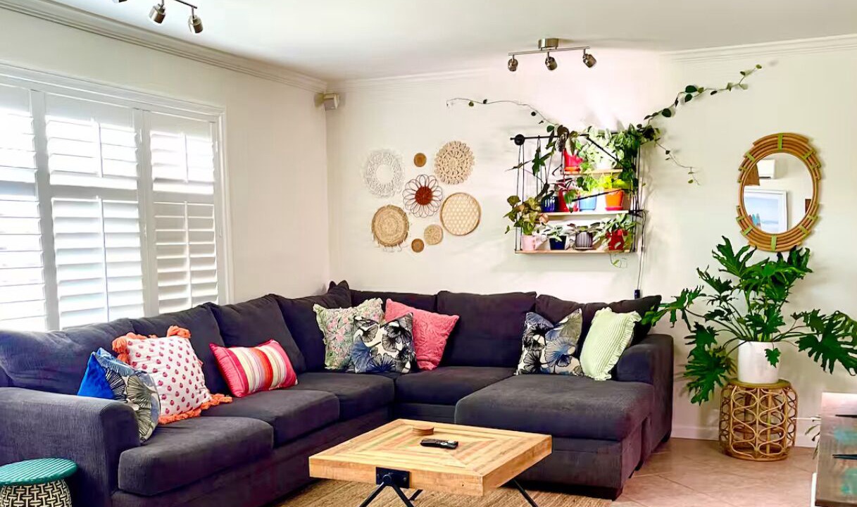 Photo of Livingroom in Clairemont Mesa West