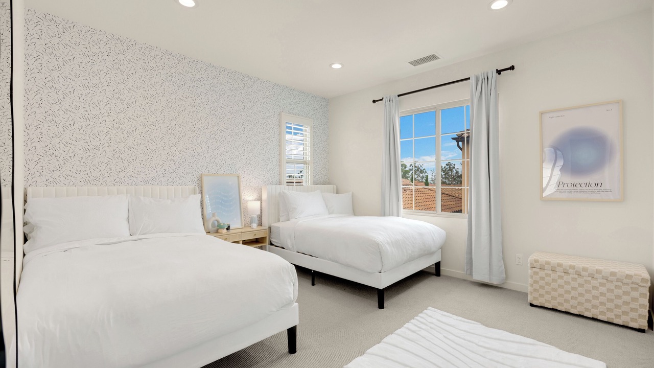 Photo of Bedroom in Portola Springs
